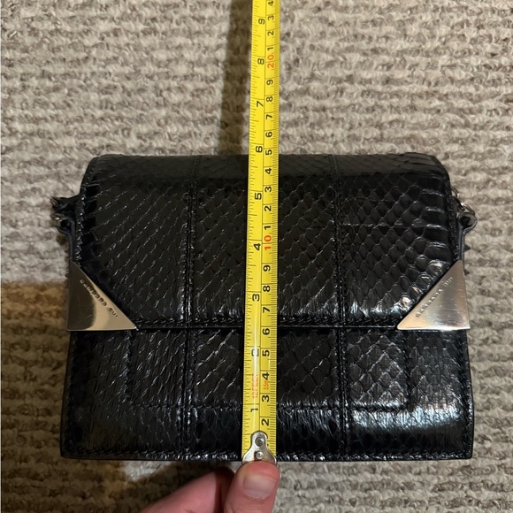 Barbara Bui Black Elaphe Snakeskin Madness Crossbody Bag One Size - Picture 11 of 12